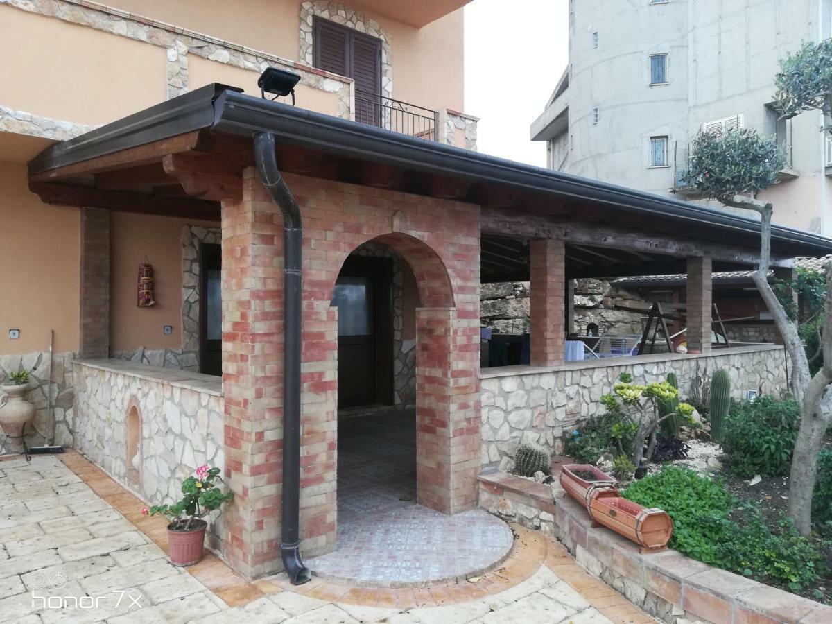 Appartamenti سيكوليانا المظهر الخارجي الصورة